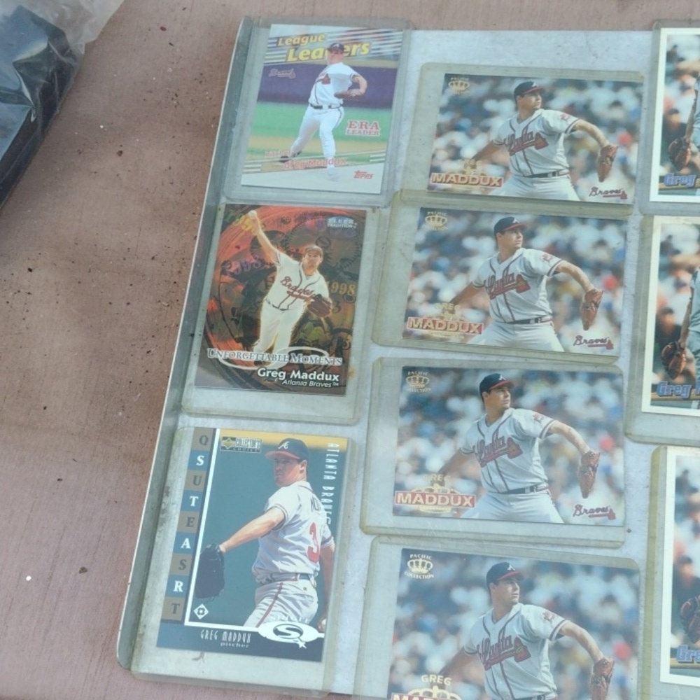 Baseball Trading Card Collection - Picture 4 of 4